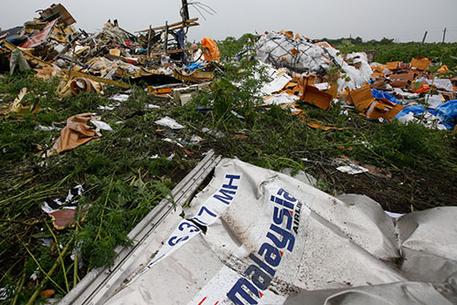 malaysina_aircraft_wreckage 080714